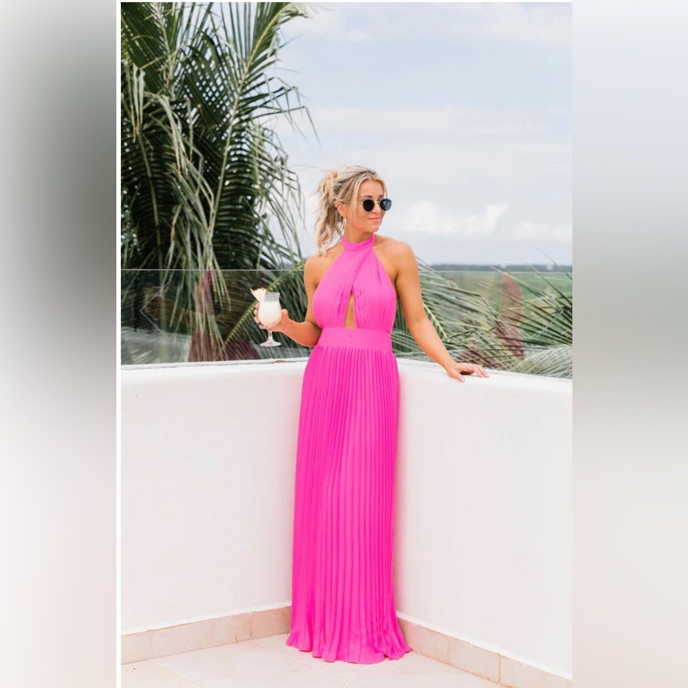 SUNNY GLEAM PINK ACCORDION HALTER MAXI DRESS